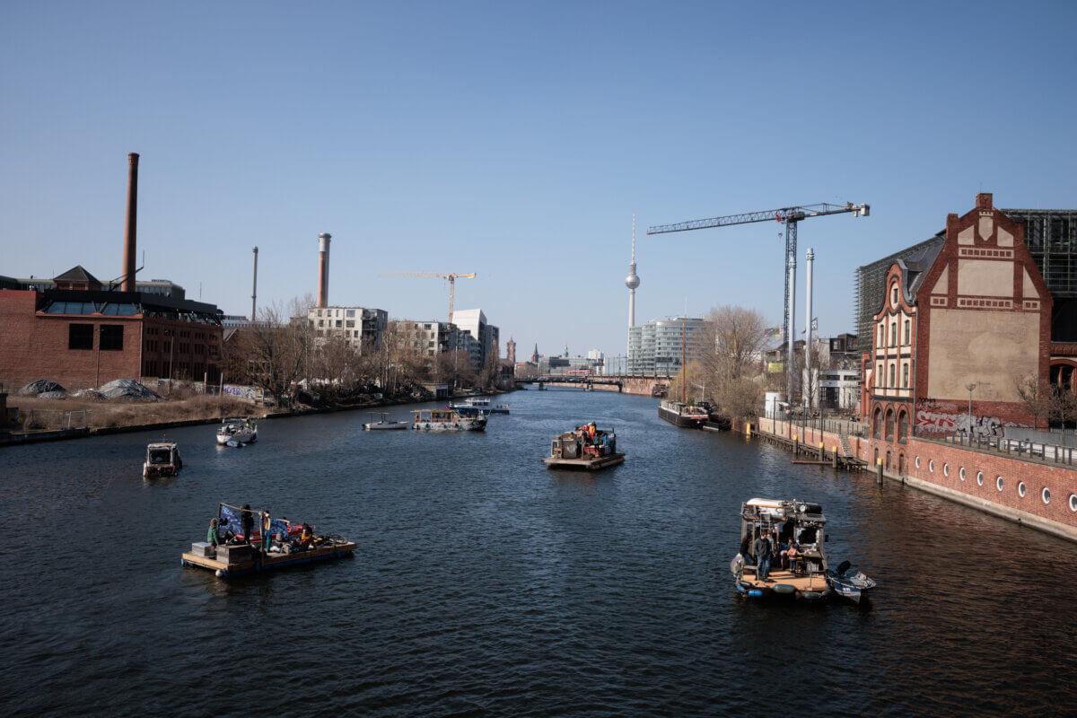 Die Spree als Akteur im Rahmen des Weltwassertags 2025.